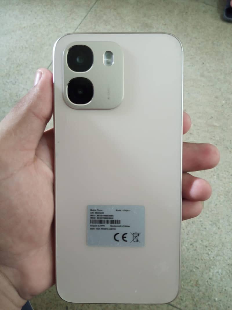 OPPO A6 0