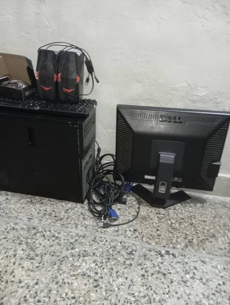 •computer for sale•      •FULL SETUP• 0
