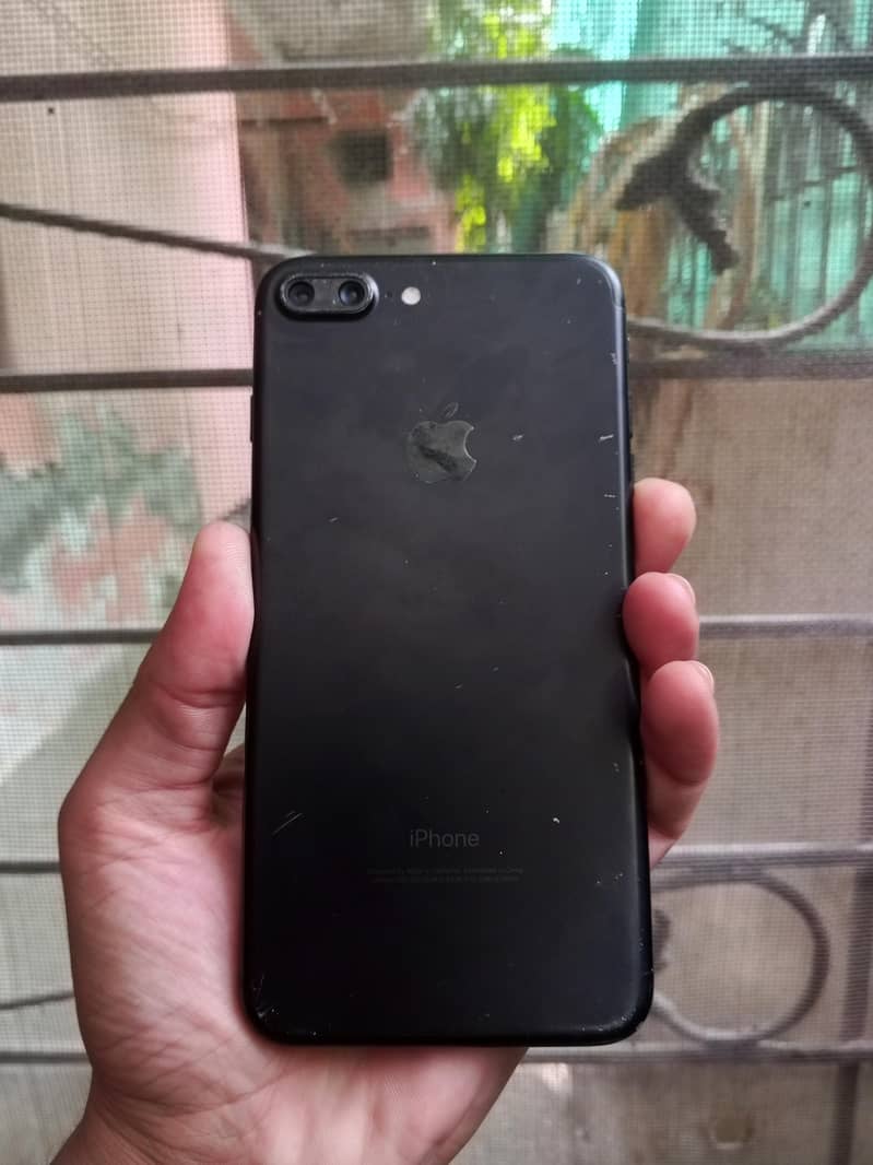 Iphone 7 plus 1
