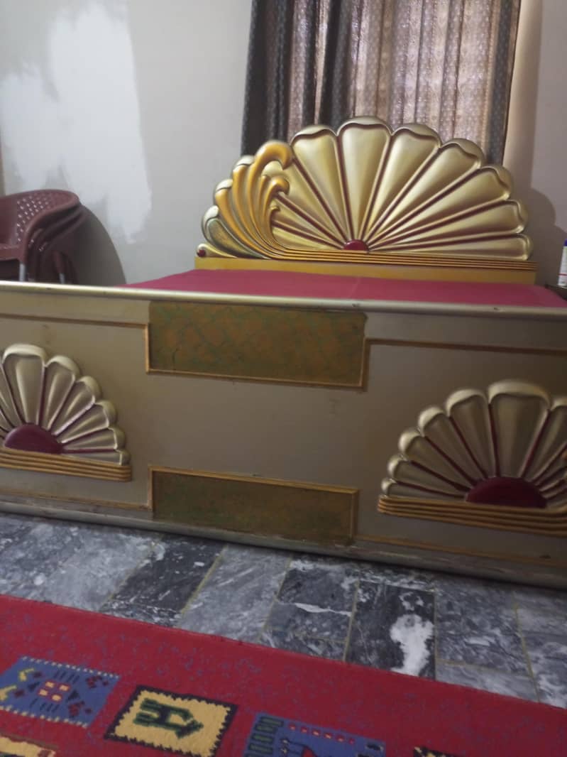double bed 0