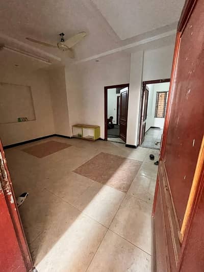 5 MARLA FIRST FLOOR IS VACANT FOR RENT IN JUBILEE TOWN