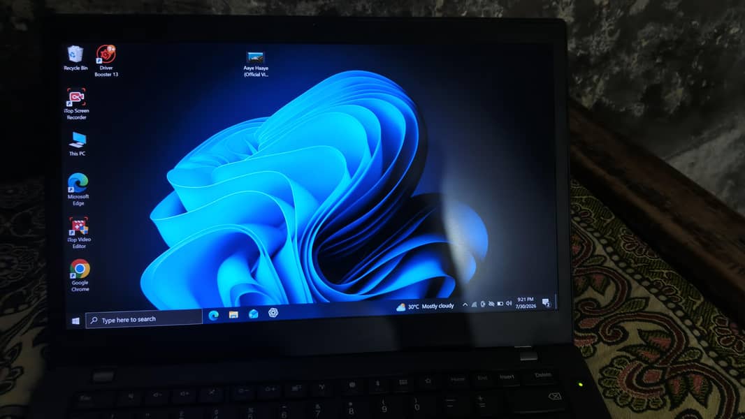 Laptop 0