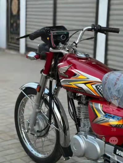 Red clour urgent sale