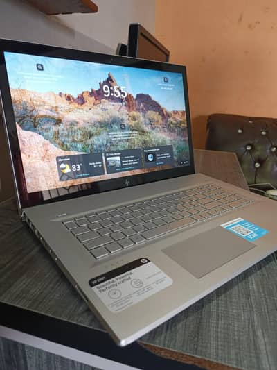 HP Envy 17m-bw0013dx i7 8th Generation