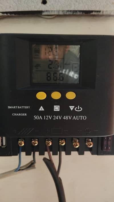 MPPT Solar Charge Controller 50A