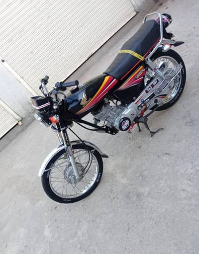 Honda 125cc bike urgent for sale 03294565513