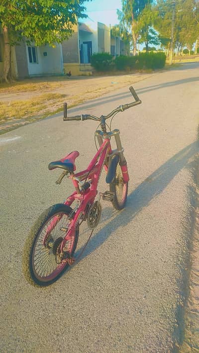 Gear wali cycle imported In good condition