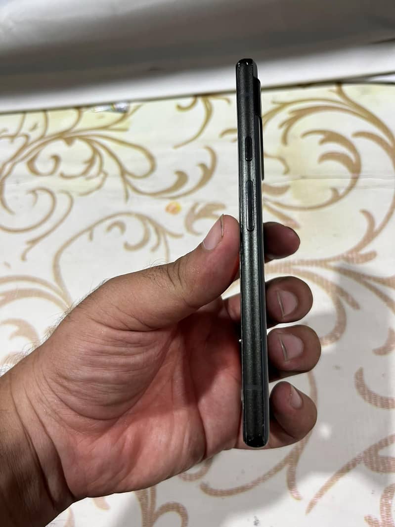 Google Pixel 6a 1