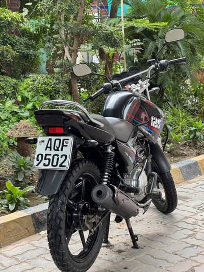 Yamaha YBR 125G Urgent For Sale | 17K Used Only | Total Geniune