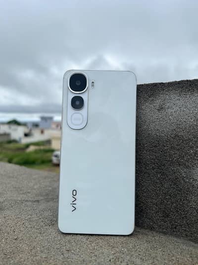 Vivo Y400