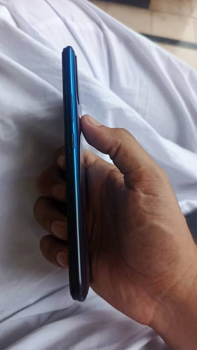 Infinix Hot 8