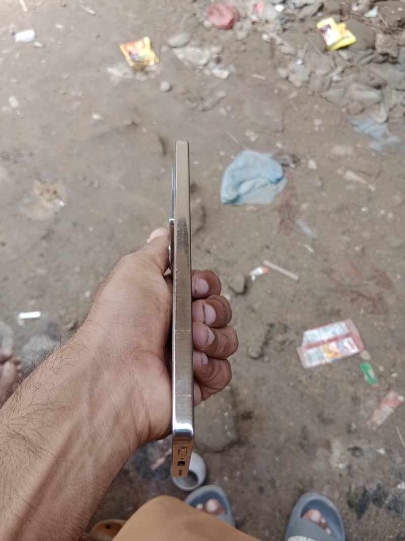 Infinix Note 40 3