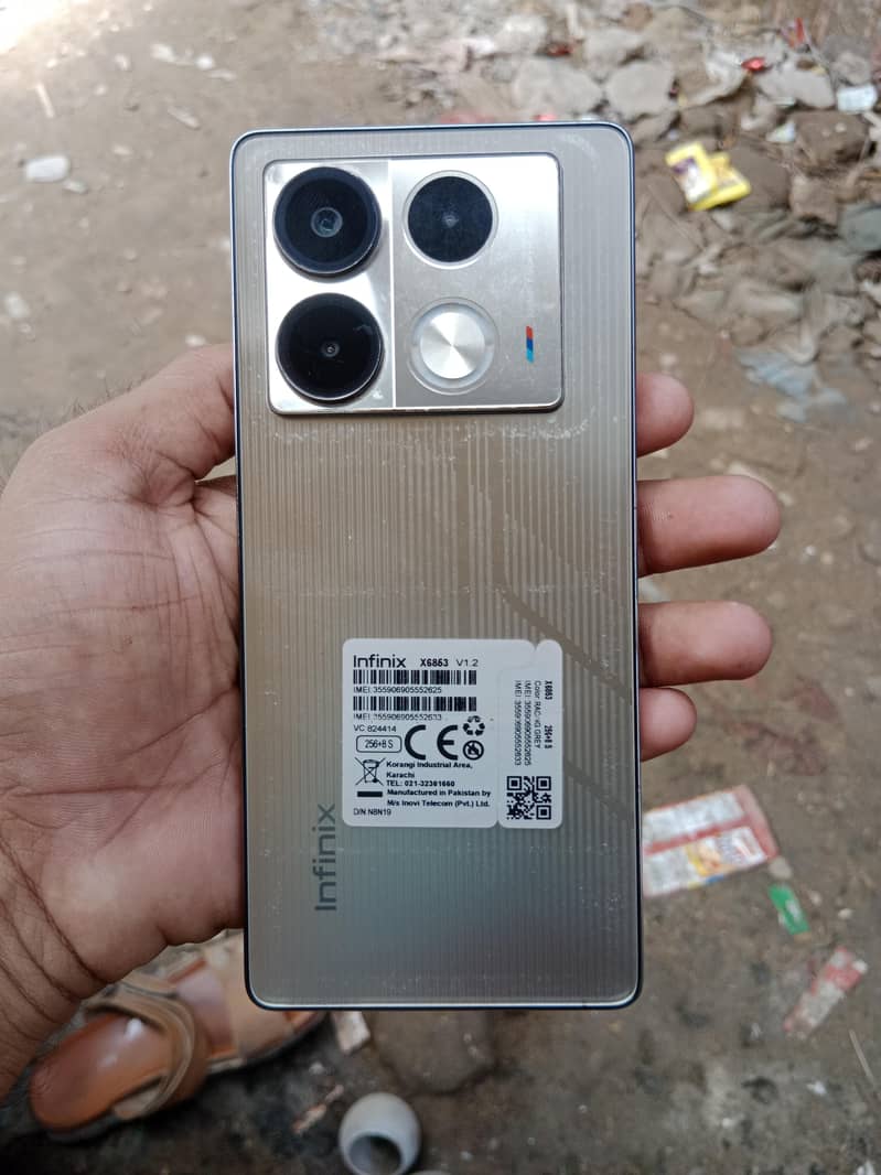 Infinix Note 40 4