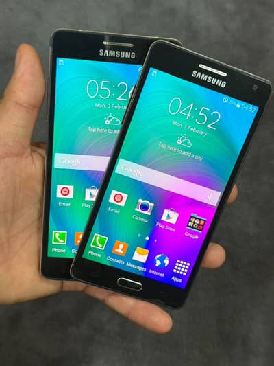 Samsung Alpha Demo 2GB/32GB Non PTA