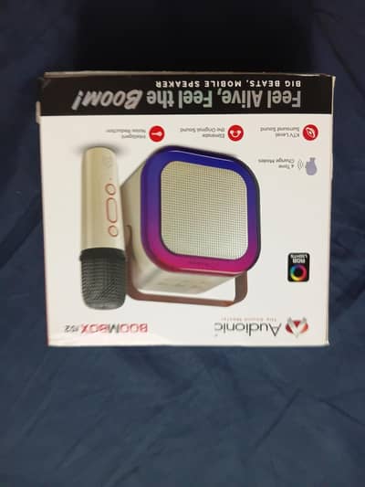 audionic speaker with mic brand new condition just few days used