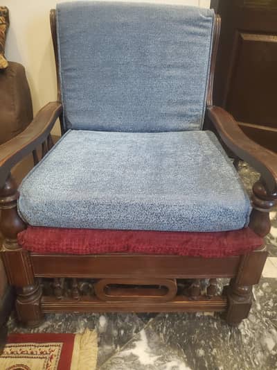 solid wood Chairs for urgent sale