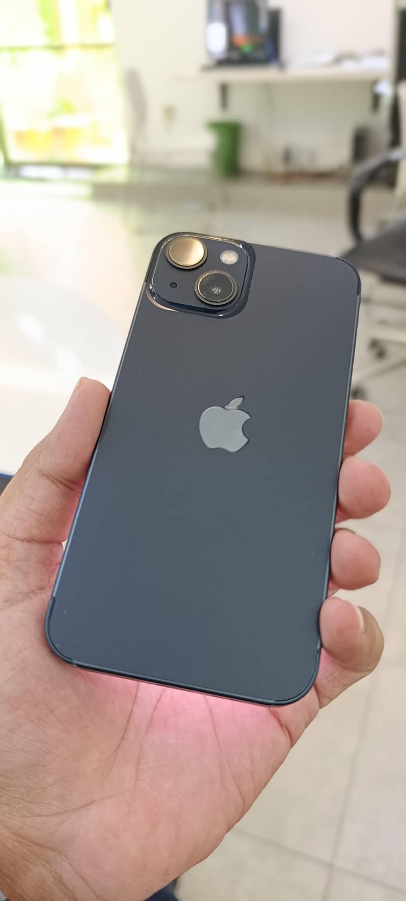 Apple iPhone 13 3