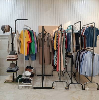 PORTABLE CLOTH HANGING STAND RACK STYLE FOR BOUTIQUE AND HOME