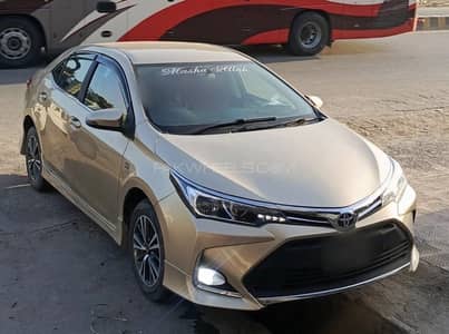 Toyota Corolla Altis 2018 full original 0/3/3/7/3/5/1/4/3/1/5