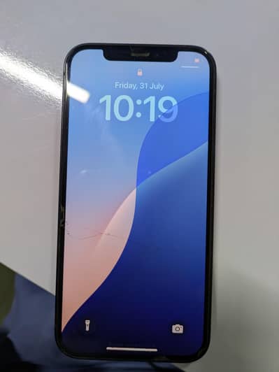 Apple iPhone 12