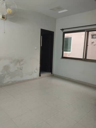 Two-bedroom unfurnish apartment available for rent