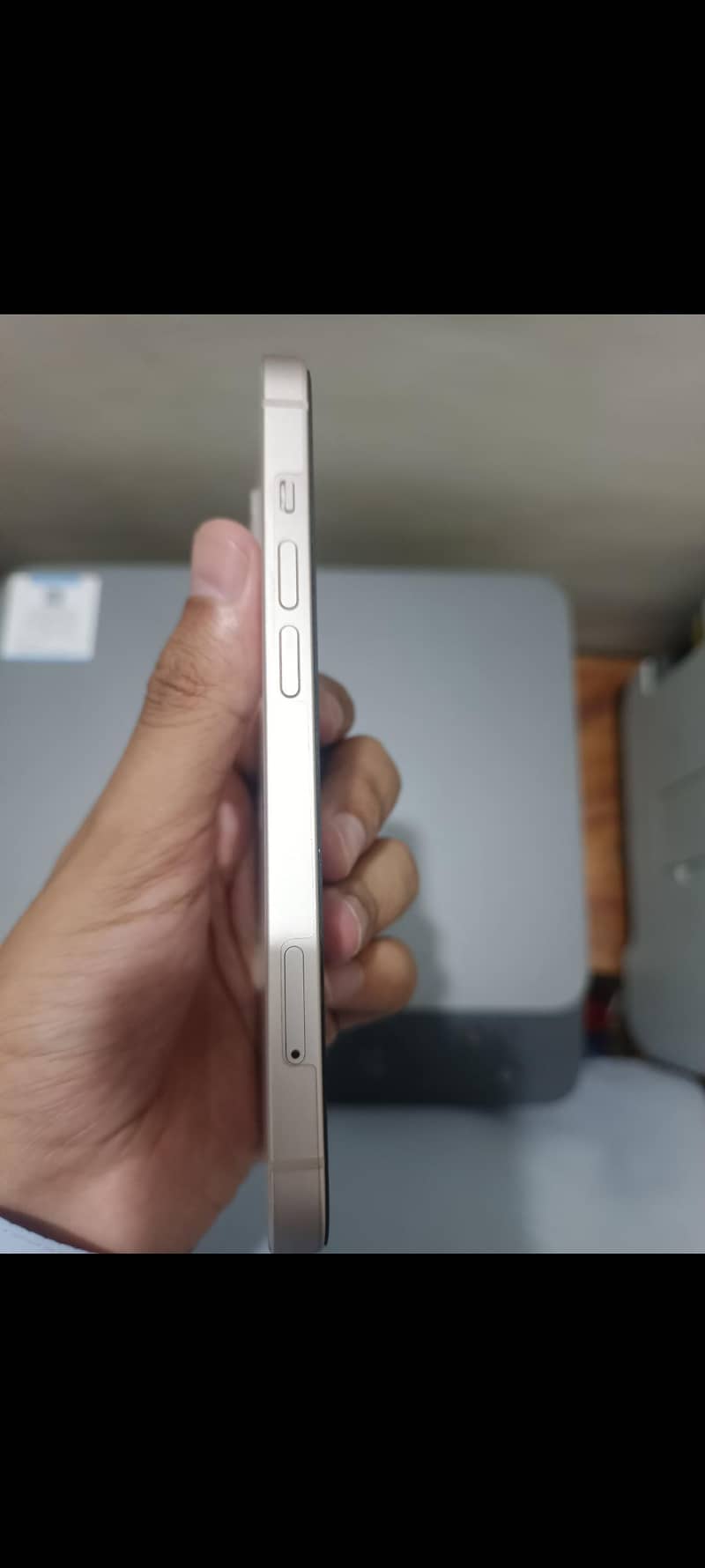 Apple iPhone 13 2