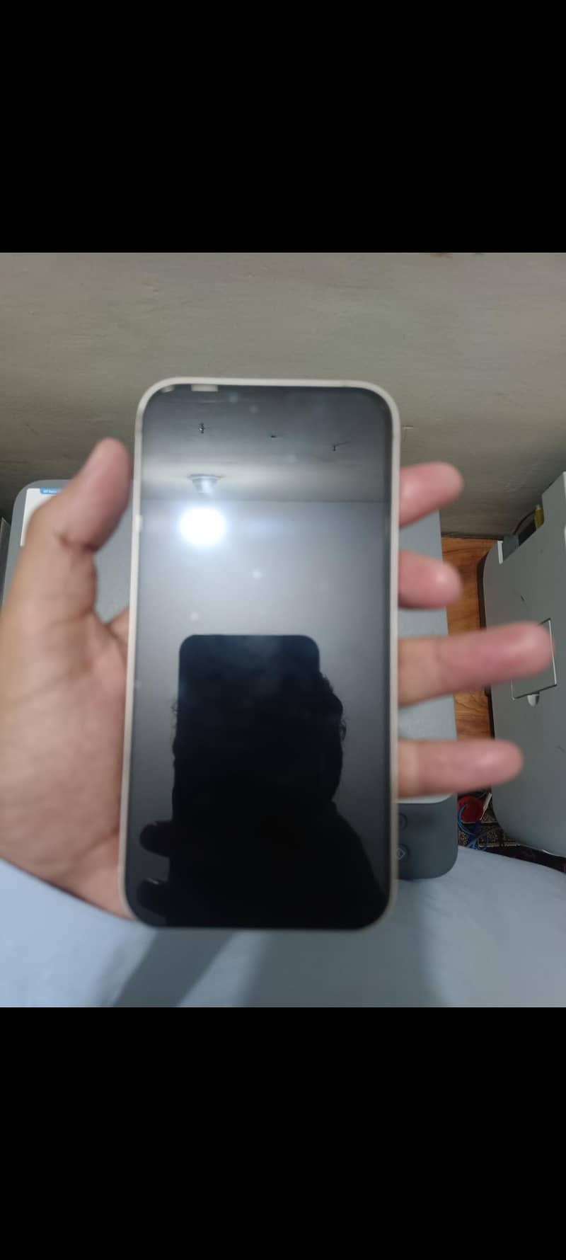 Apple iPhone 13 6