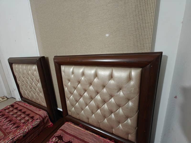 Single bed 1