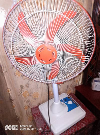 Battery & Charging Fan For sale in this Sialkot city
