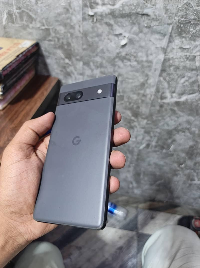 Google Pixel 7a 1
