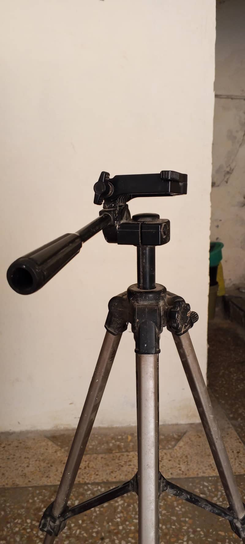 Camera or Mobile Tripod 2