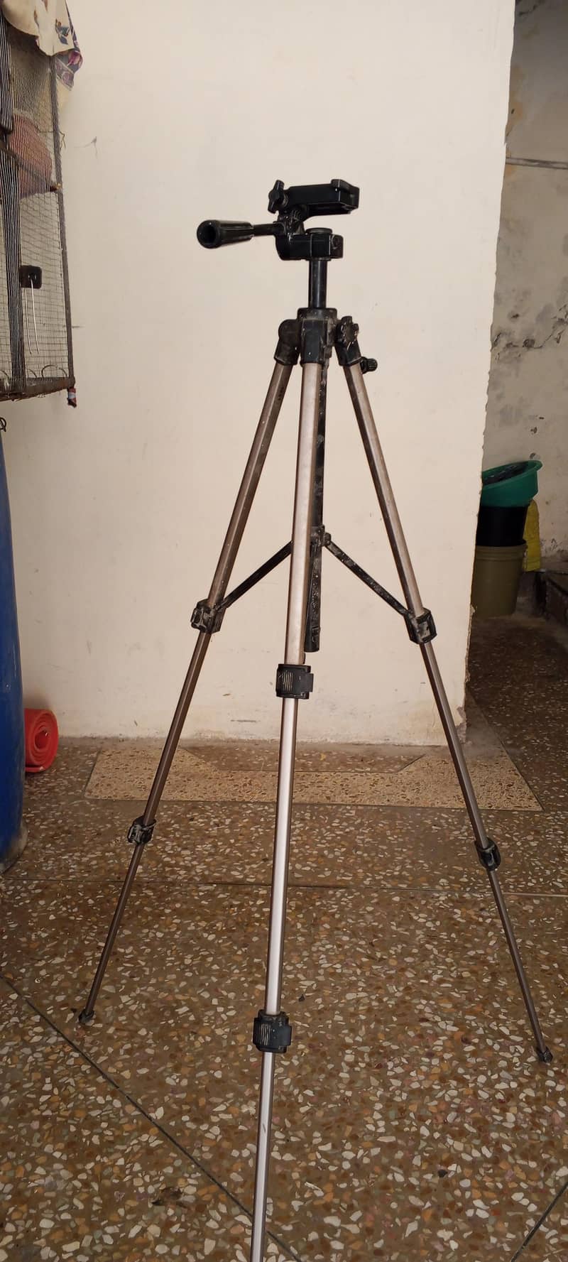 Camera or Mobile Tripod 5