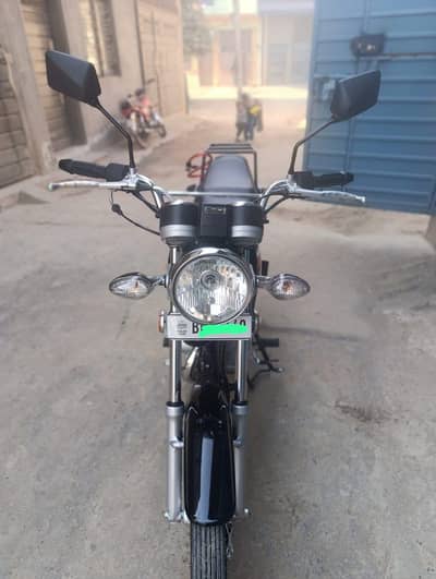 SUZUKI GS 150