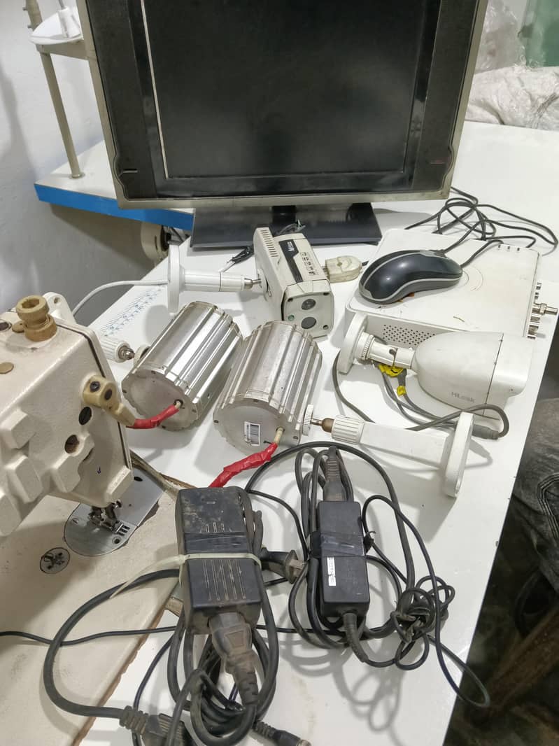 4 camera LCD dvr 2