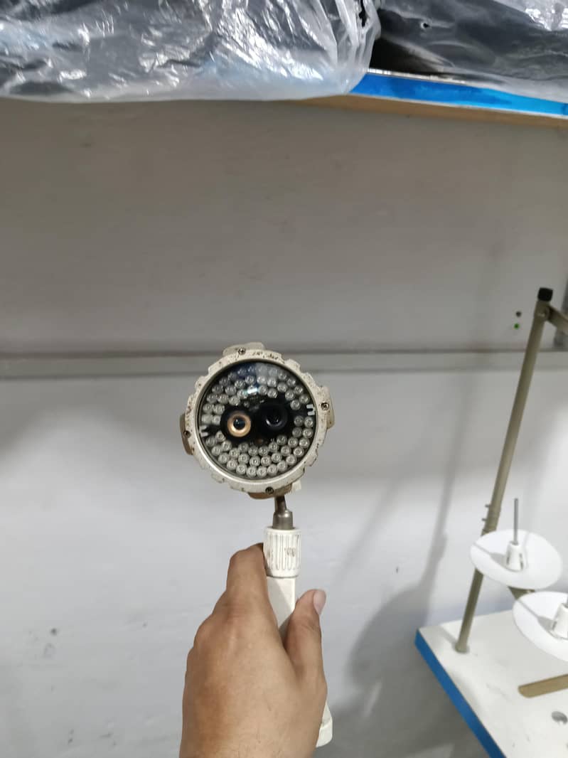 4 camera LCD dvr 10