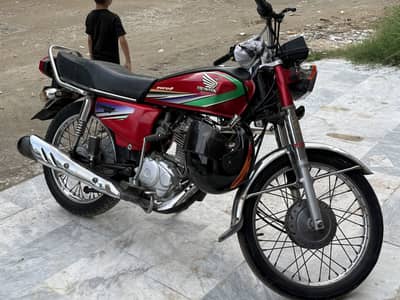 Honda cg 125 Euro ll Machanically 100% engine 100% documents clear