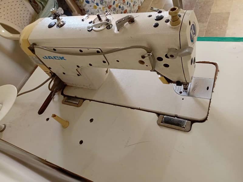 jack sweing machine 4