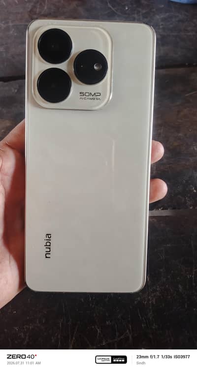 Zte nubia V60 Design