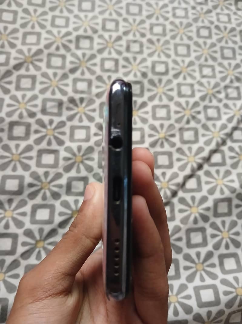 Infinix Note 8 4