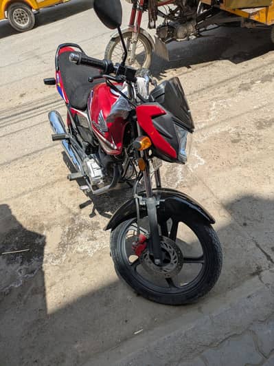Honda CB 125F New condition 2022