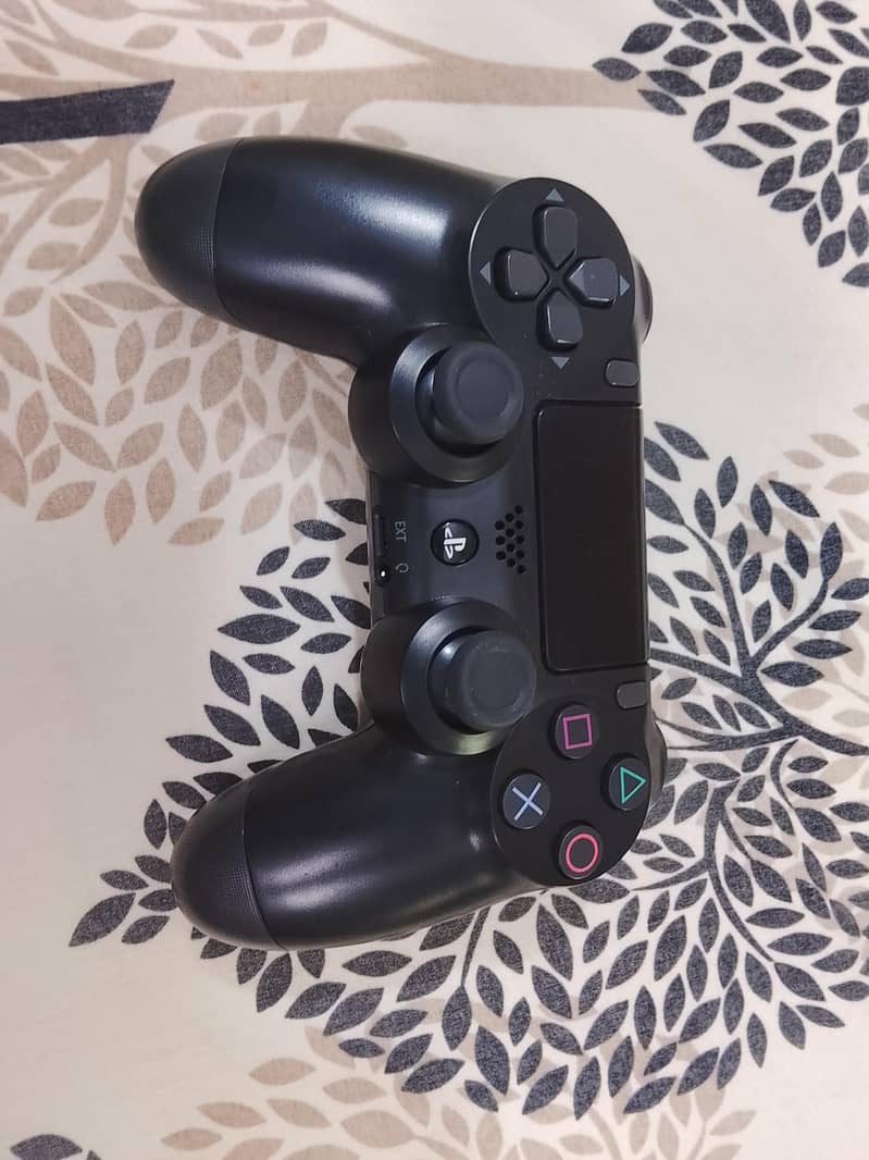 PS4 controller 0