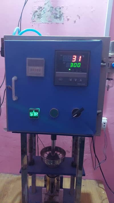 Data Cable Molding machine with raw materials