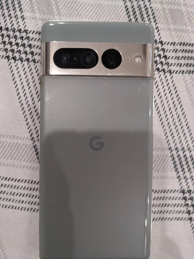 Google Pixel 7 Pro 6