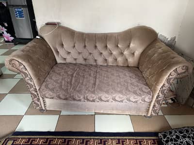 Royal Heritage 7-seater Sofa Set | used condition | classic Luxury