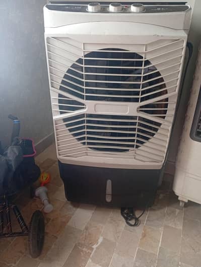few months used aur cooler for sale