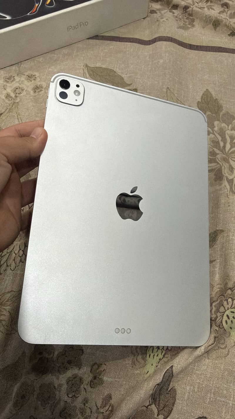 ipad M5 0