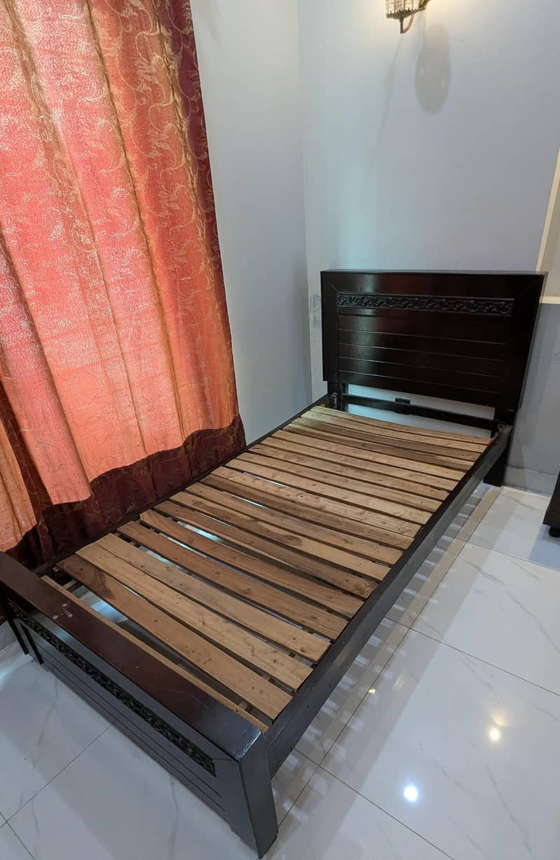 2 single beds 2