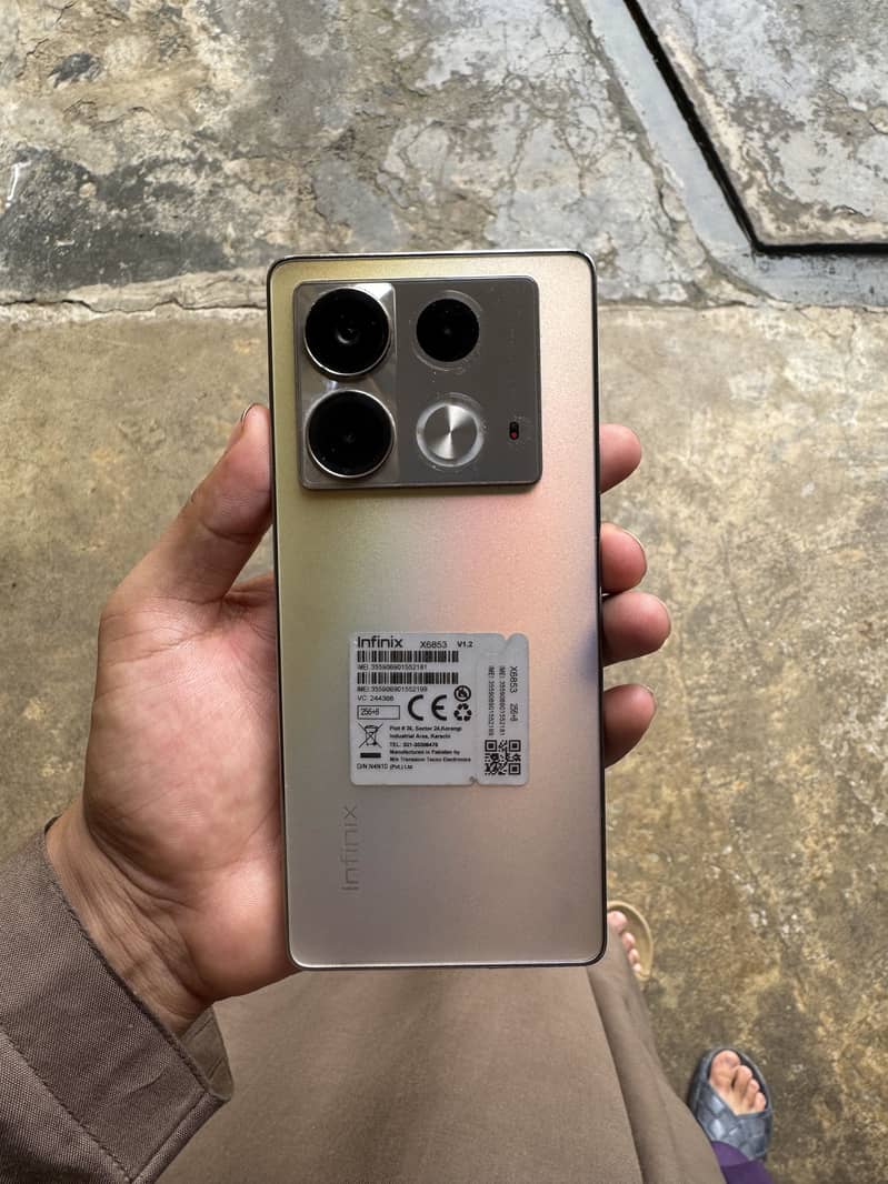 Infinix Note 40 0