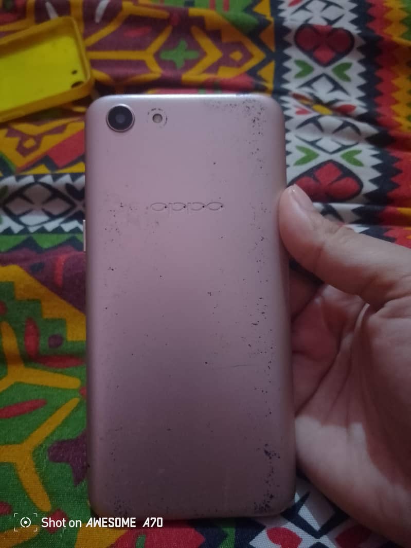 OPPO A83 5