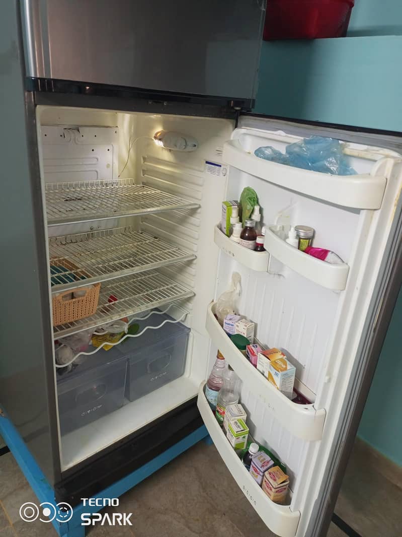 Orient Refrigerator 1